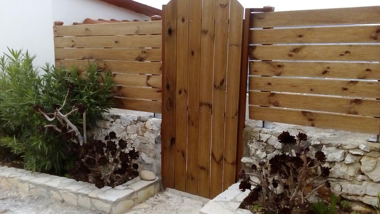 Skinária Floreika Studio By The Sea מראה חיצוני תמונה